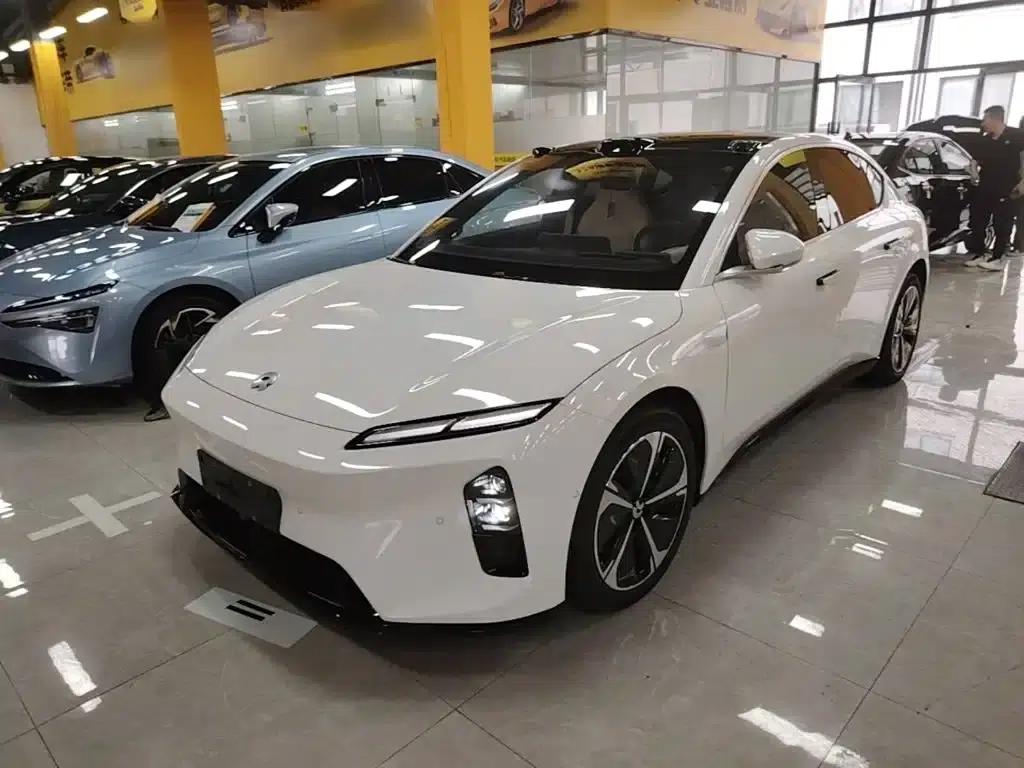 NIO ET5 2025 model 75kWh — миниатюра 2