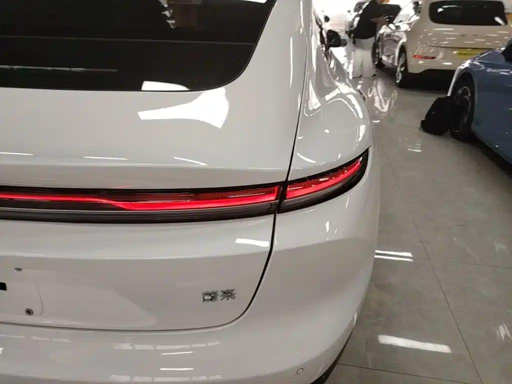 NIO ET5 2025 model 75kWh — миниатюра 8