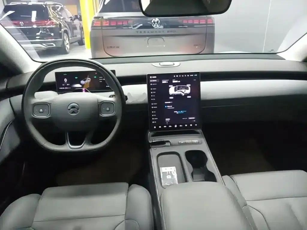 NIO ET5 2022 model 75kWh — миниатюра 10