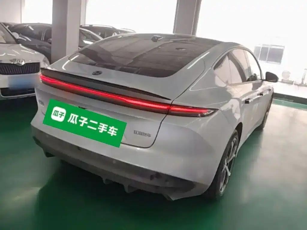 NIO ET5 2022 model 75kWh — миниатюра 7