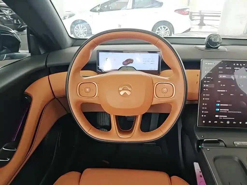 NIO ET5 2024 model 75kWh — миниатюра 11