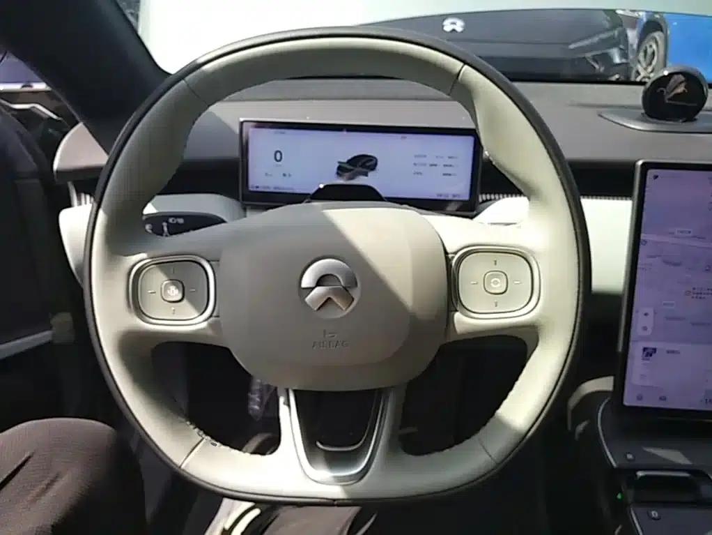 NIO ET5 2022 model 75kWh — миниатюра 11