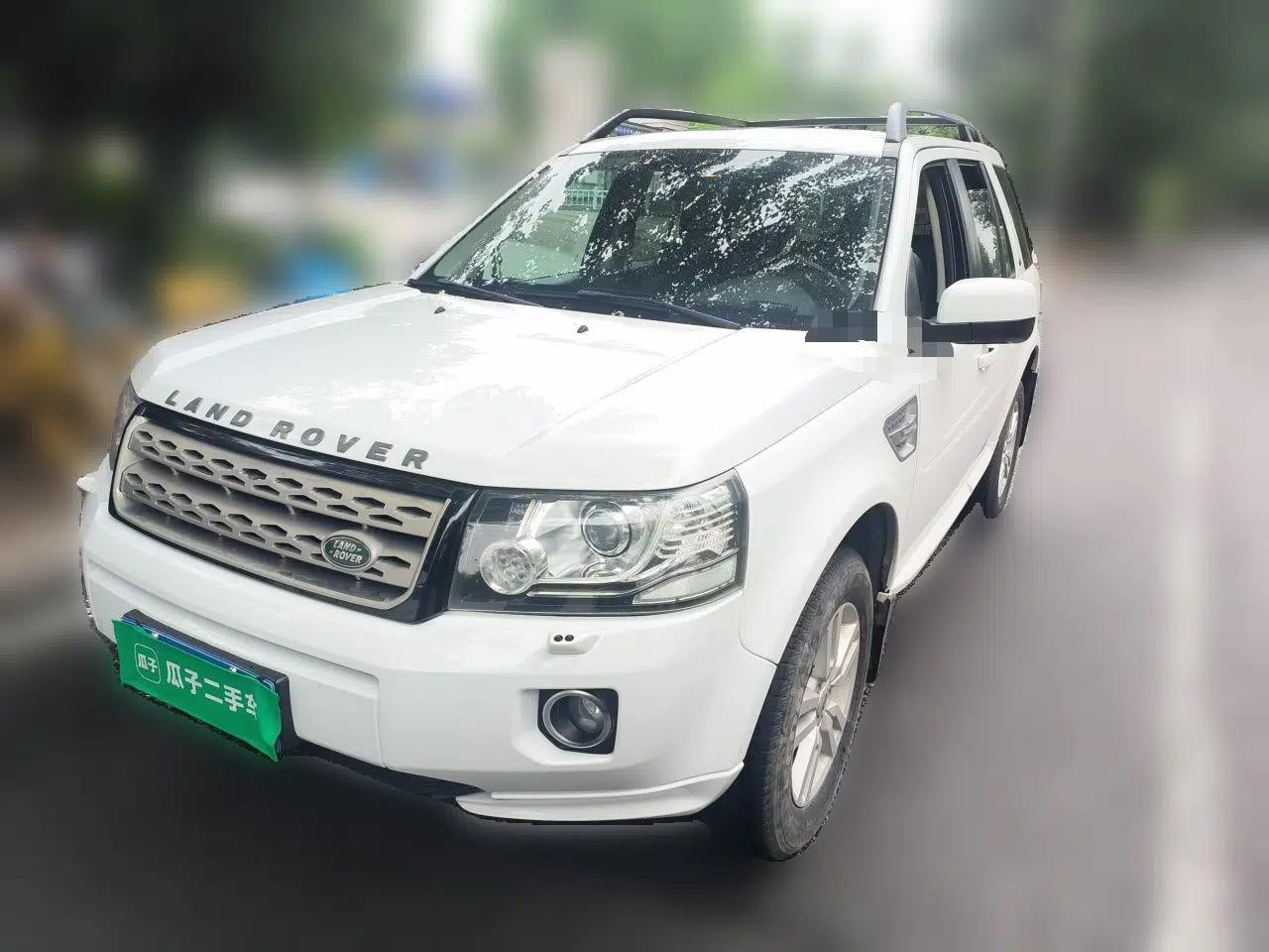 Land Rover Freelander 2 2012 2.0T Si4 SE Gasoline Version — миниатюра 1