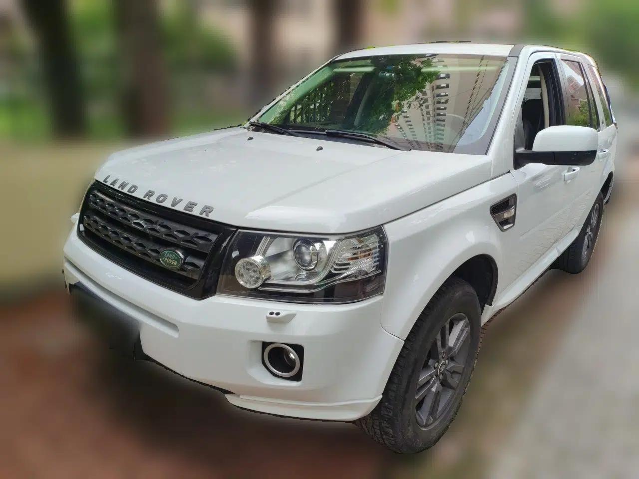 Land Rover Freelander 2 2015 2.0T Si4 XS Collection Edition — миниатюра 1