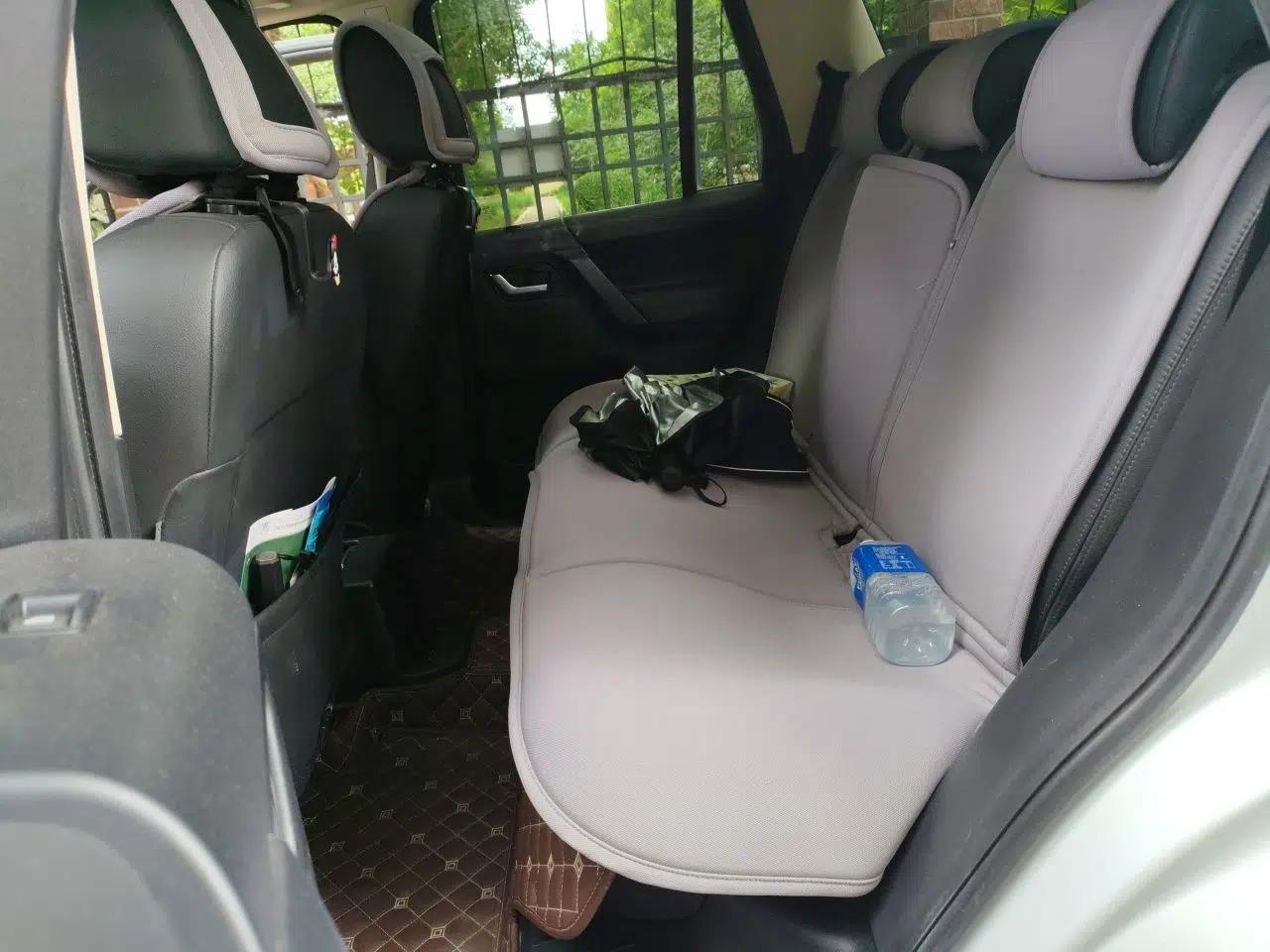 Land Rover Freelander 2 2015 2.0T Si4 XS Collection Edition — миниатюра 17