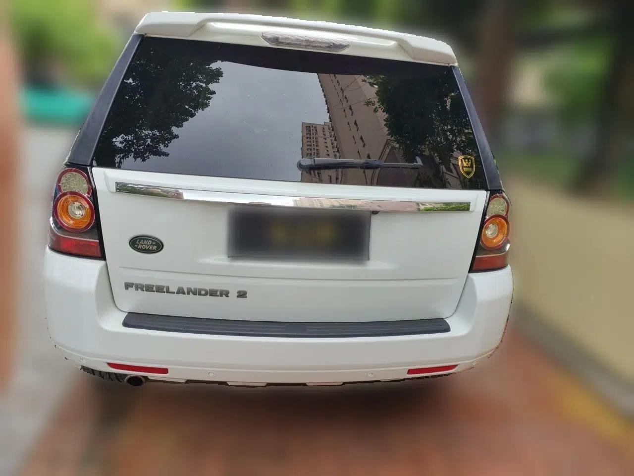 Land Rover Freelander 2 2015 2.0T Si4 XS Collection Edition — миниатюра 5