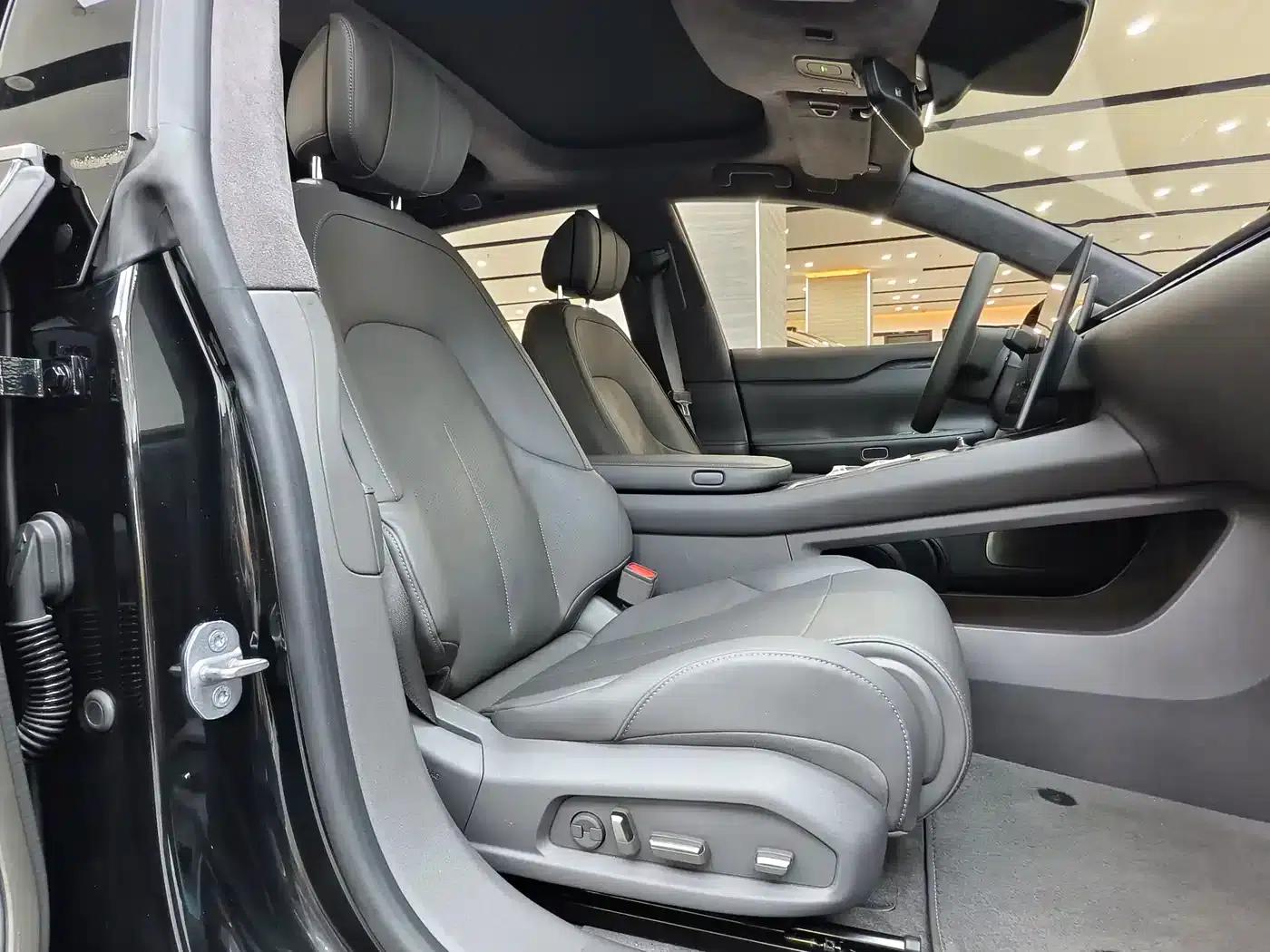 NIO ET7 2022 model 75kWh — миниатюра 7