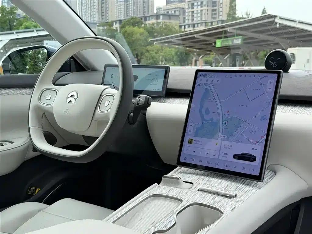 NIO ET7 2023 model 75kWh — миниатюра 25
