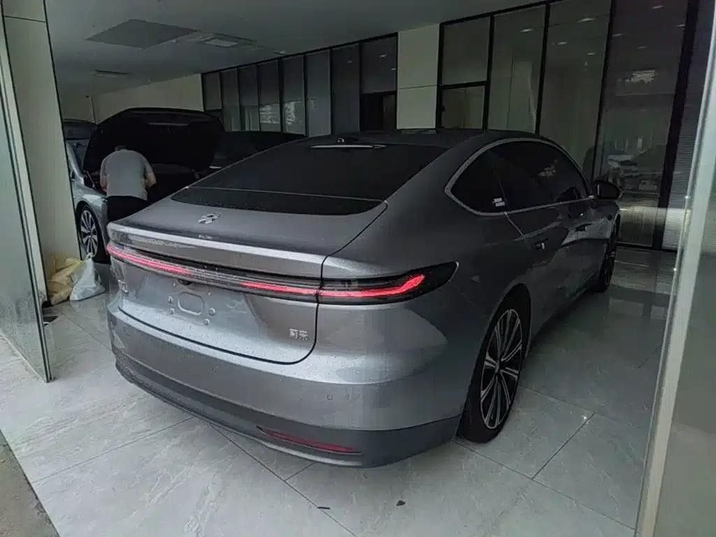NIO ET7 2024 75kWh Executive Signature Edition — миниатюра 7