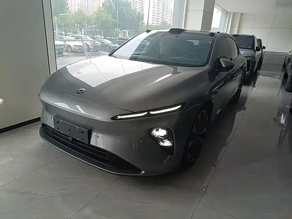 NIO ET7 2024 100kWh Executive Signature Edition — миниатюра 2