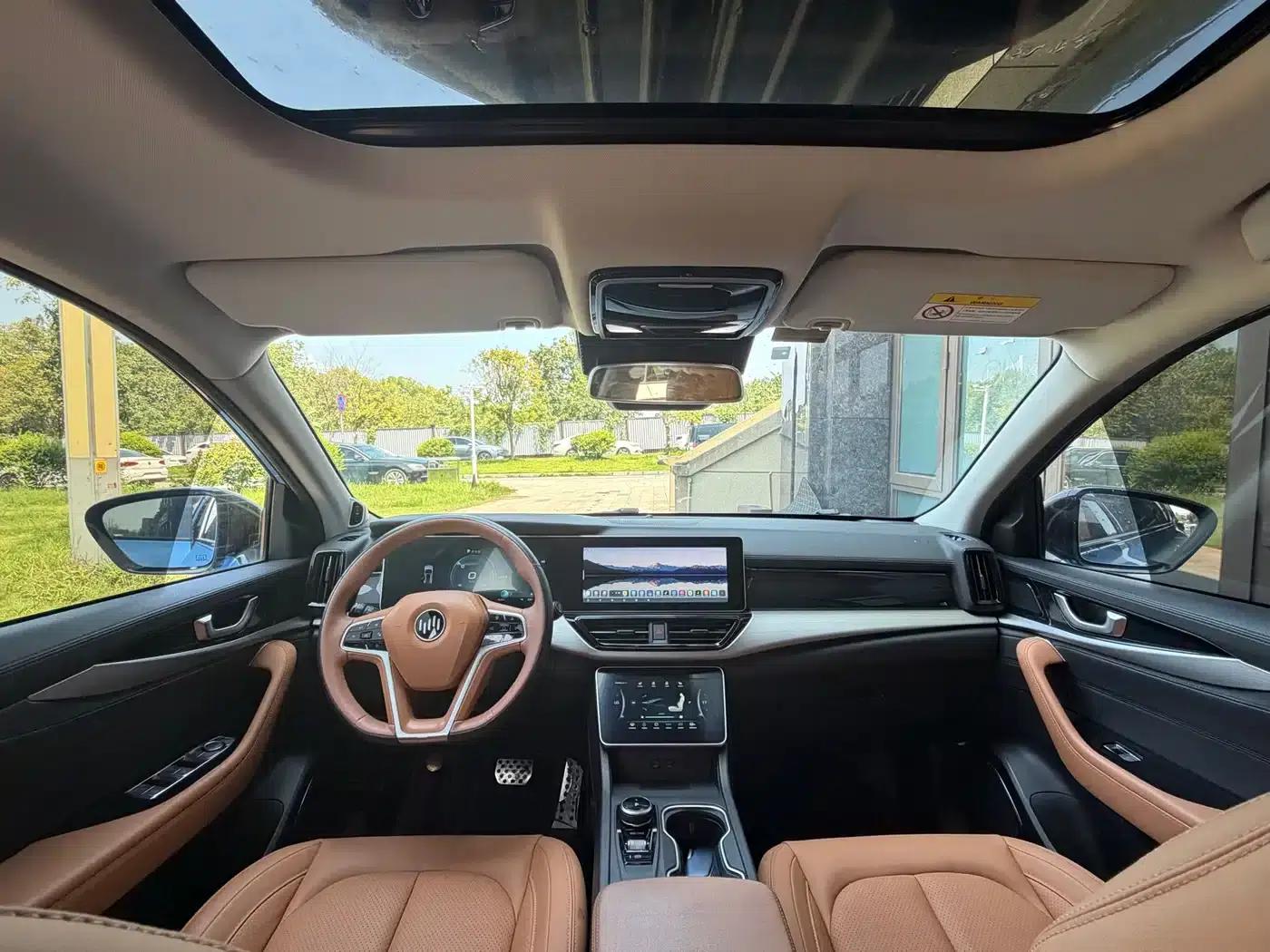 Weltmeister W6 2021 520km ACE Intelligent Edition — миниатюра 5