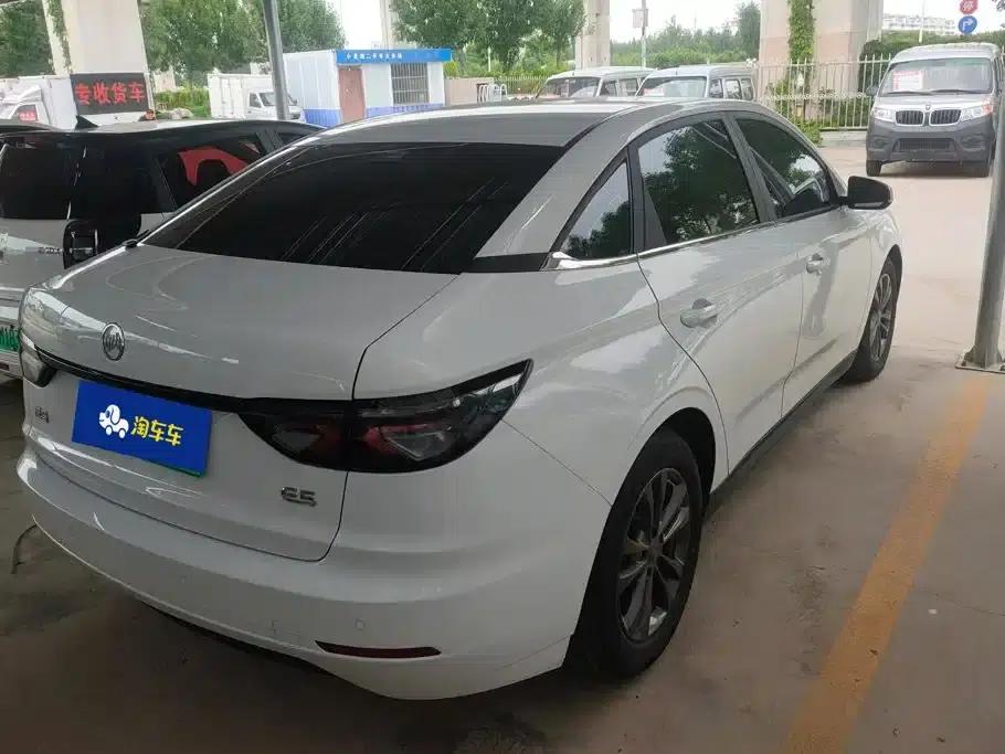 Weltmeister E.5 2021 Facelift 500 (Jikexing) — миниатюра 3