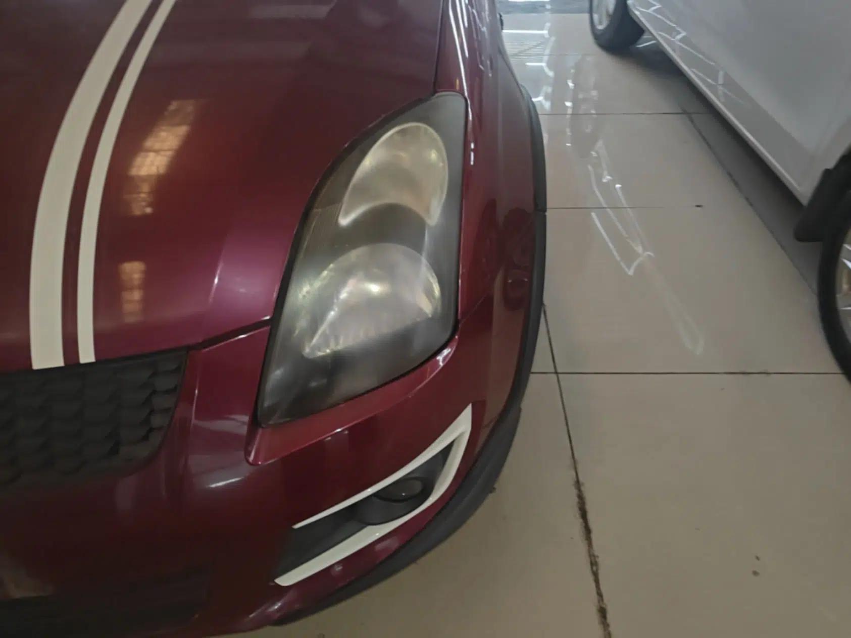 Suzuki Swift 2013 1.5L Manual 20th Anniversary Limited Edition — миниатюра 8