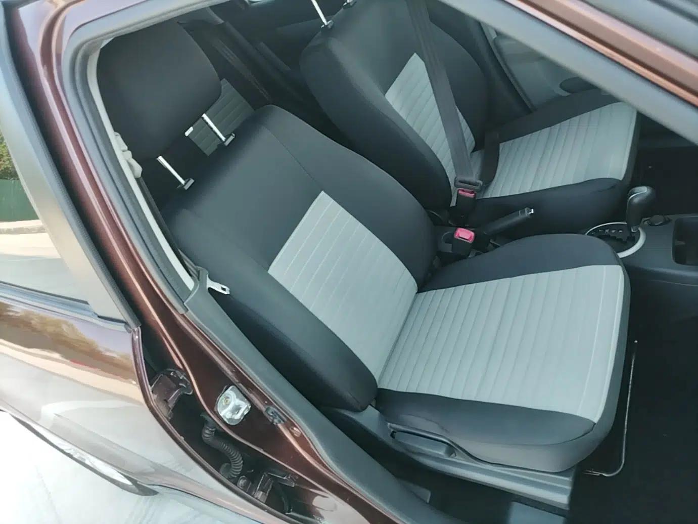 Suzuki Swift 2014 1.5L Automatic Fashion Edition — миниатюра 19