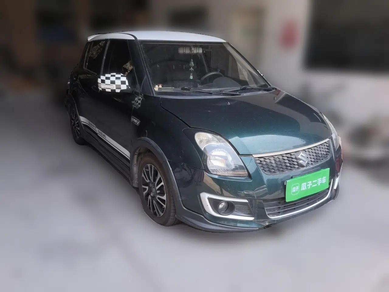 Suzuki Swift 2016 1.5L Automatic Fashionable Coolplay Edition — миниатюра 3