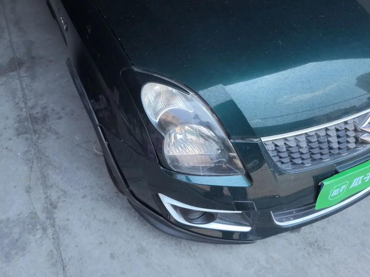 Suzuki Swift 2016 1.5L Automatic Fashionable Coolplay Edition — миниатюра 7