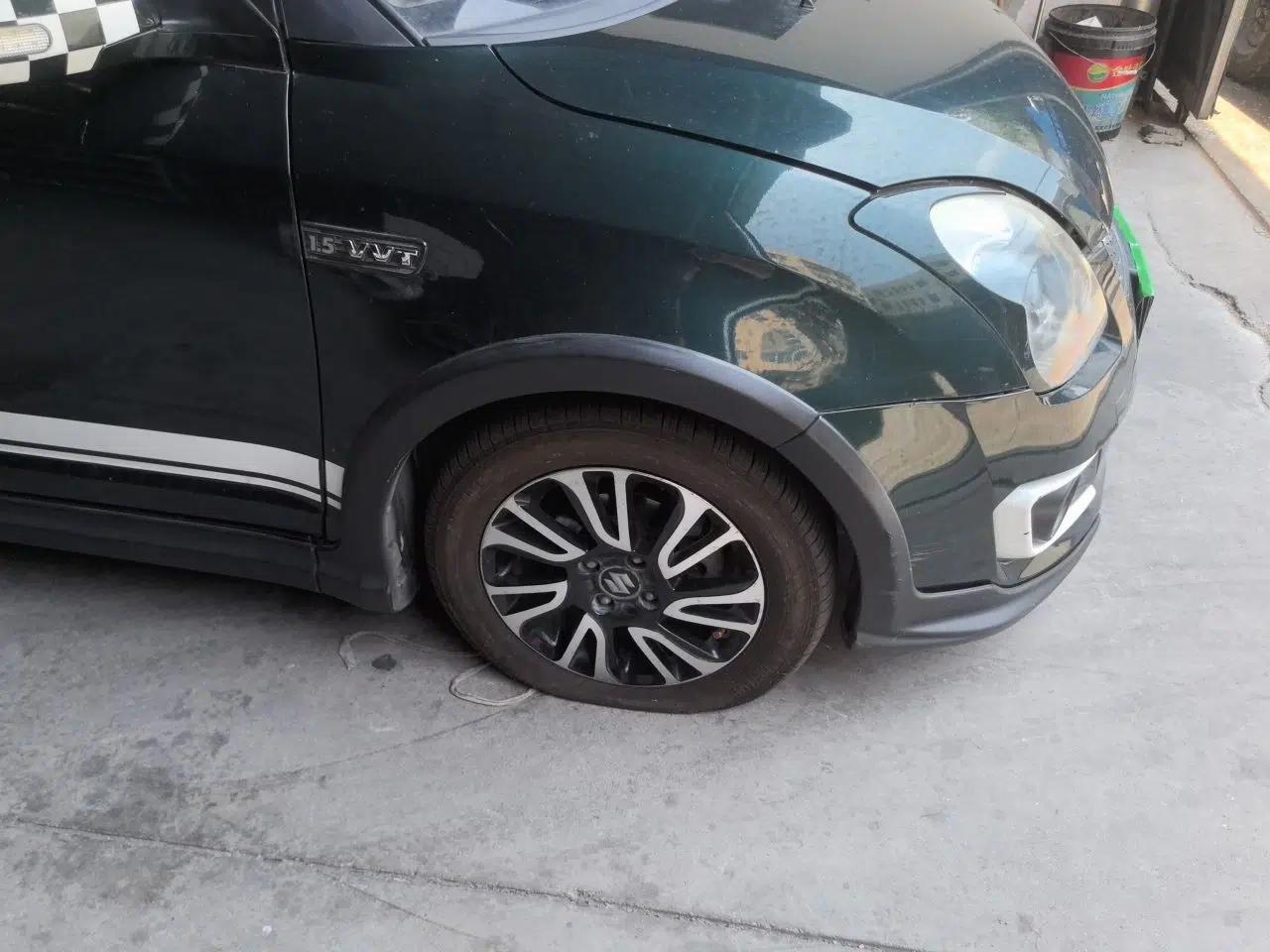Suzuki Swift 2016 1.5L Automatic Fashionable Coolplay Edition — миниатюра 8