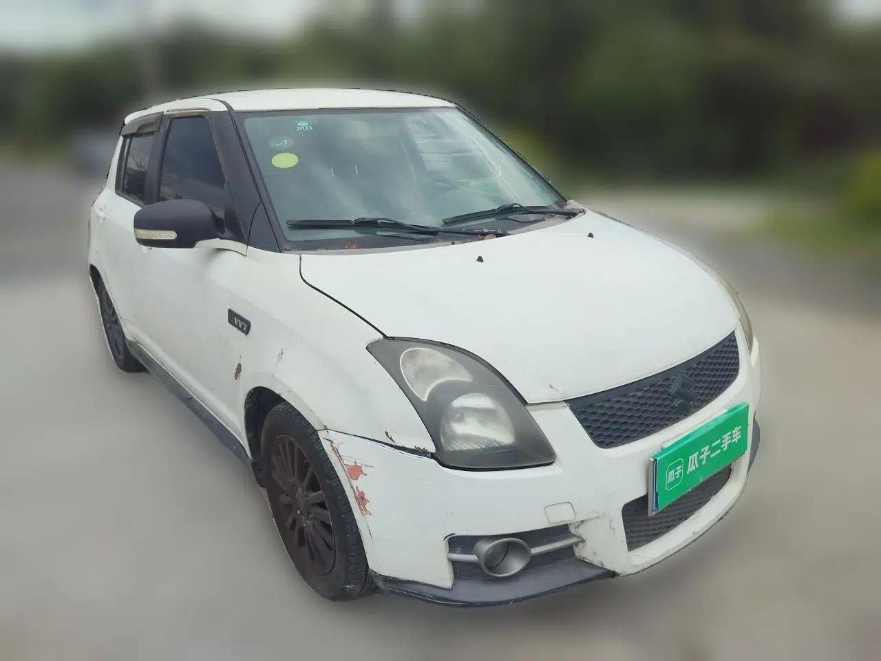 Suzuki Swift 2011 1.5L Manual Sport Audiovisual Edition — миниатюра 3