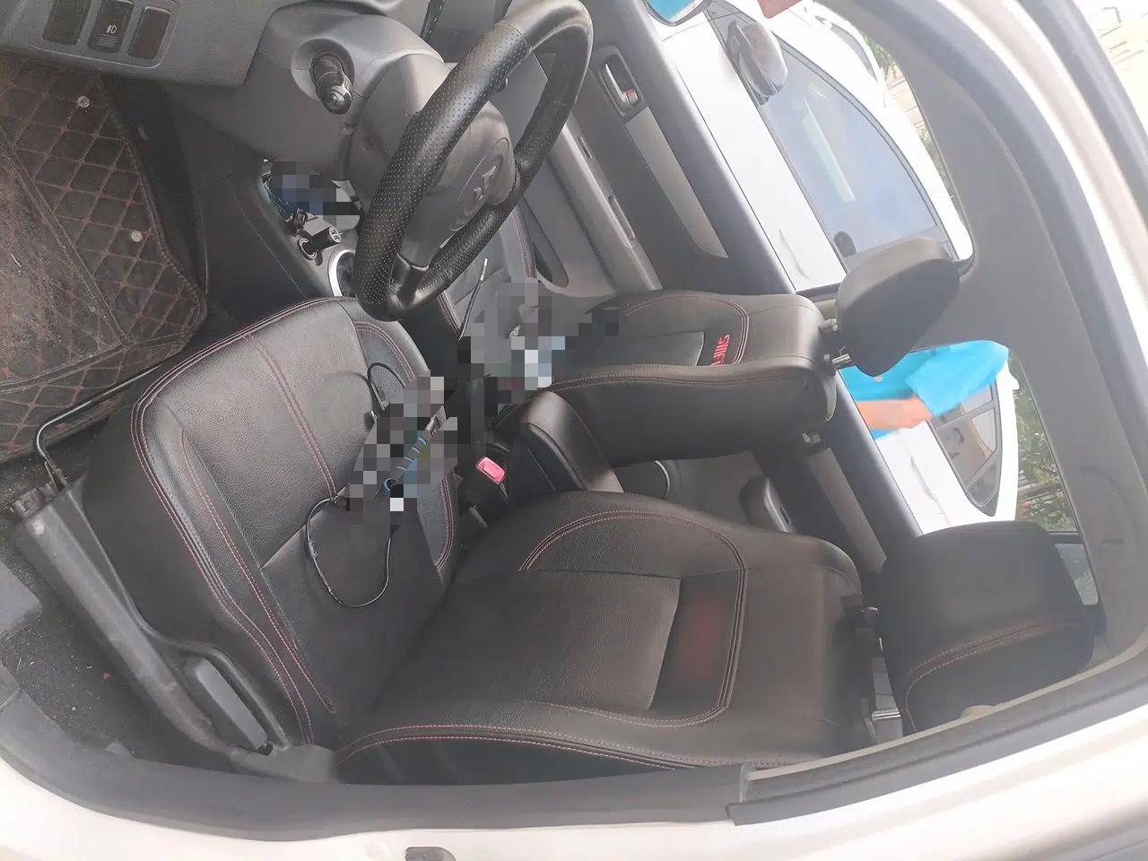 Suzuki Swift 2013 1.5L Manual Standard Edition — миниатюра 15