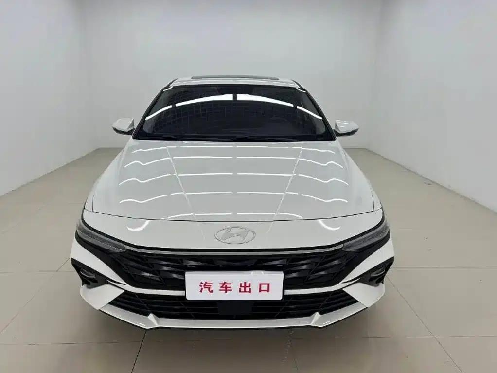 Hyundai Elantra 2023 1.5L CVT GLX Elite Edition — миниатюра 2