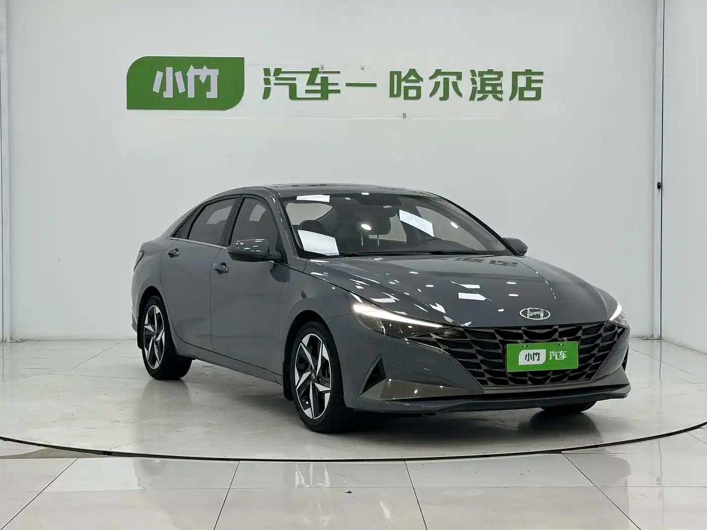 Hyundai Elantra 2022 1.5L CVT GLX Elite Edition — миниатюра 3