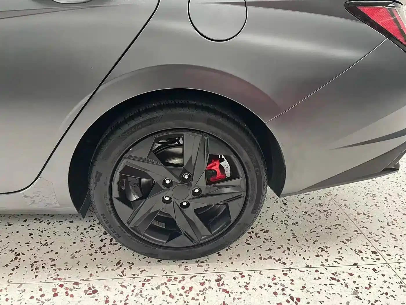 Hyundai Elantra 2022 1.5L CVT 20th Anniversary Edition — миниатюра 21