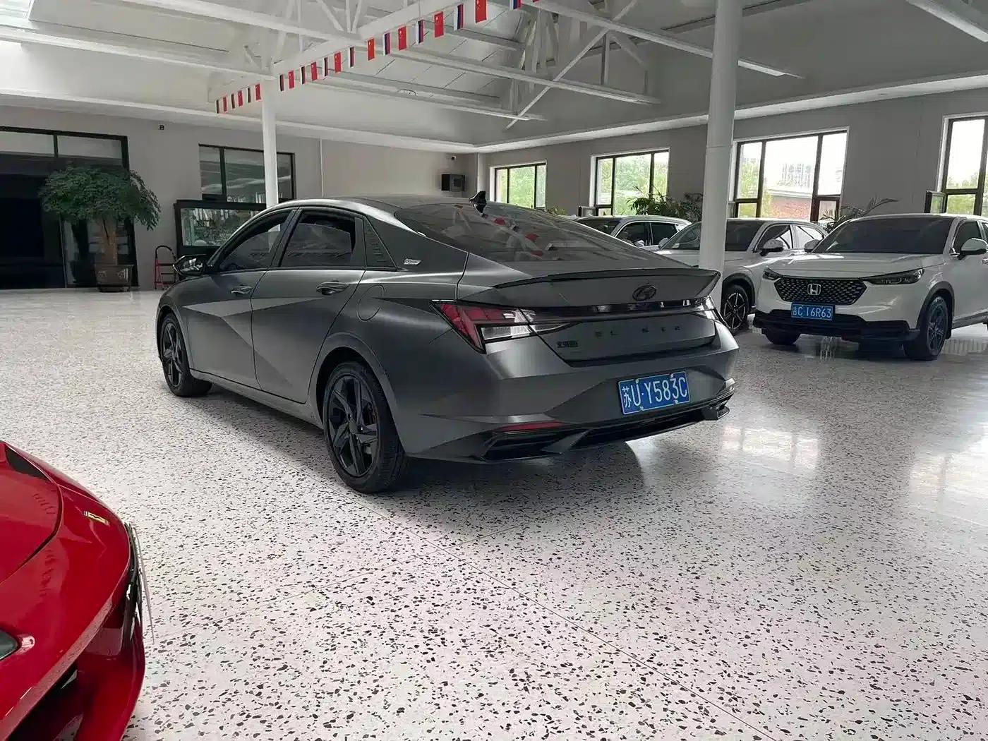Hyundai Elantra 2022 1.5L CVT 20th Anniversary Edition — миниатюра 8