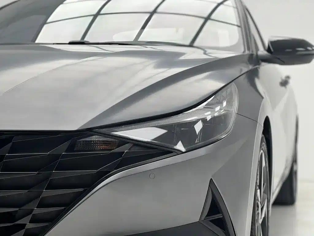 Hyundai Elantra 2022 1.5L CVT 20th Anniversary Edition — миниатюра 4