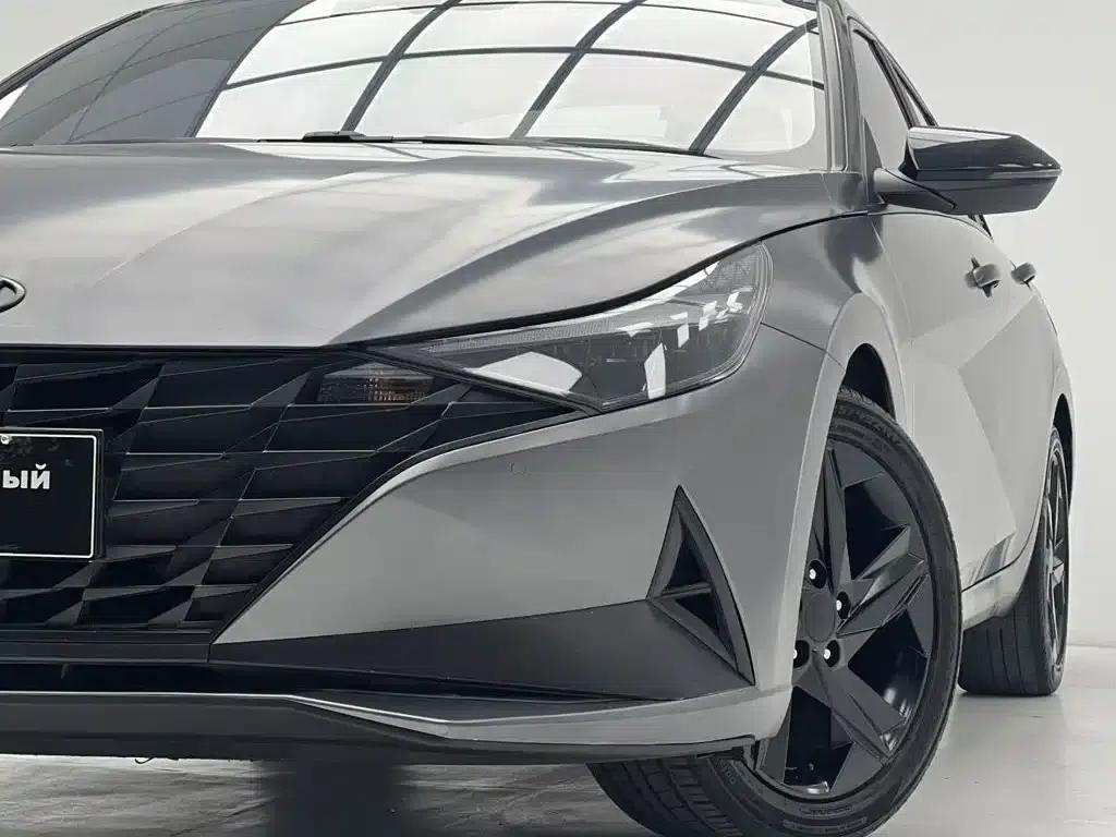 Hyundai Elantra 2022 1.5L CVT 20th Anniversary Edition — миниатюра 6