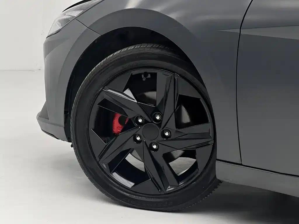 Hyundai Elantra 2022 1.5L CVT 20th Anniversary Edition — миниатюра 7
