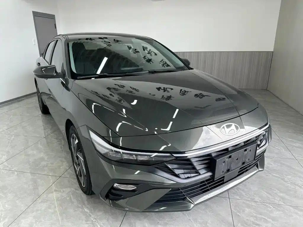 Hyundai Elantra 2023 1.5L CVT GLX Elite Edition — миниатюра 1