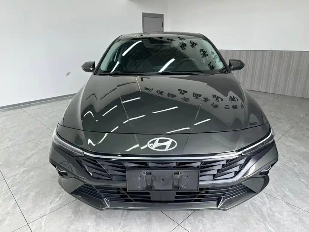 Hyundai Elantra 2023 1.5L CVT GLX Elite Edition — миниатюра 2