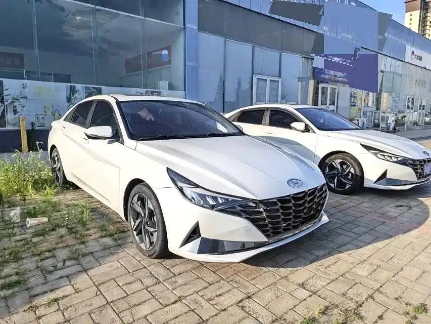 2021 Hyundai Elantra 1.5L CVT GLS Leading Edition — миниатюра 5