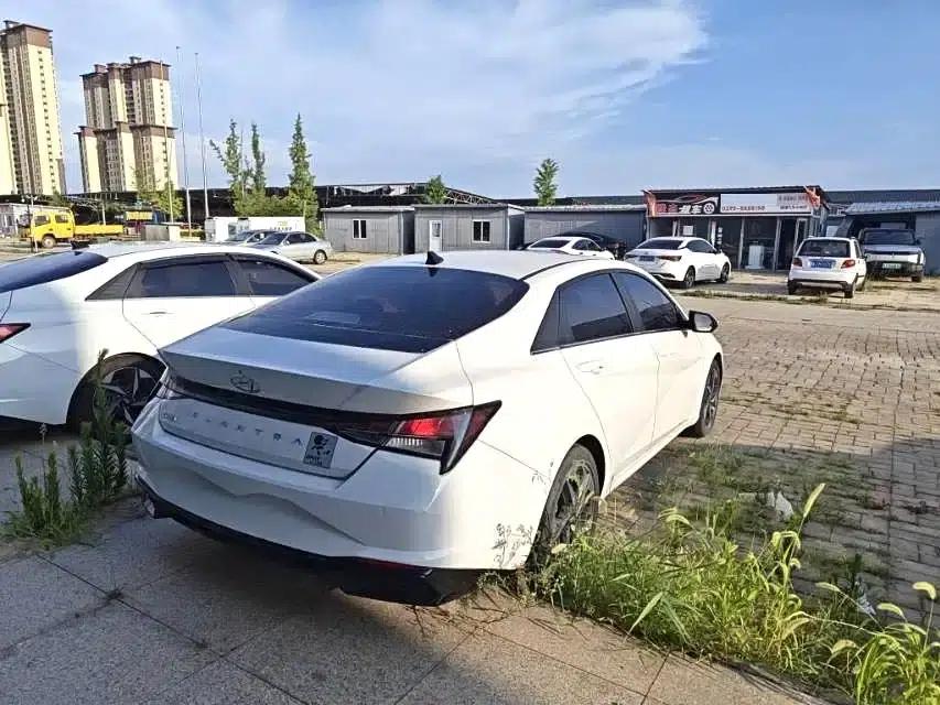 2021 Hyundai Elantra 1.5L CVT GLS Leading Edition — миниатюра 7