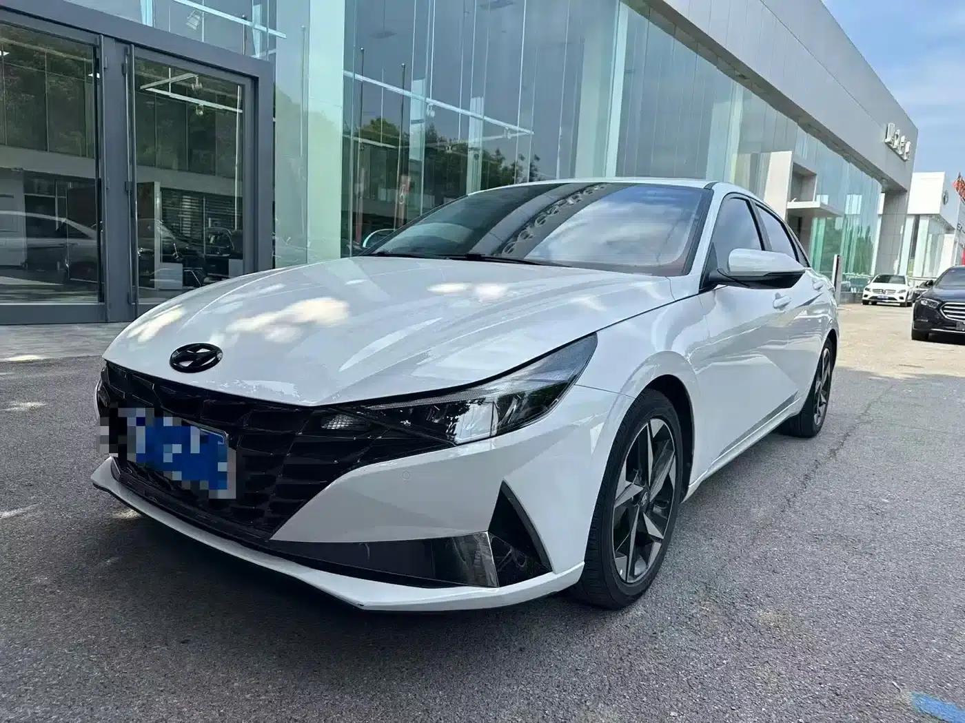 Hyundai Elantra 2021 1.5L CVT GLX Elite Edition — миниатюра 1