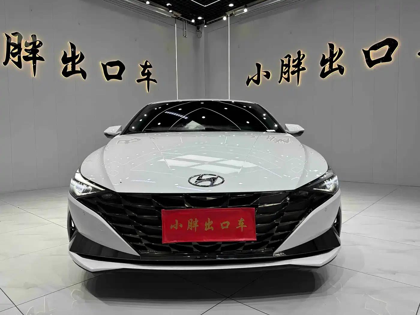 Hyundai Elantra 2022 1.5L CVT GLX Elite Edition — миниатюра 2