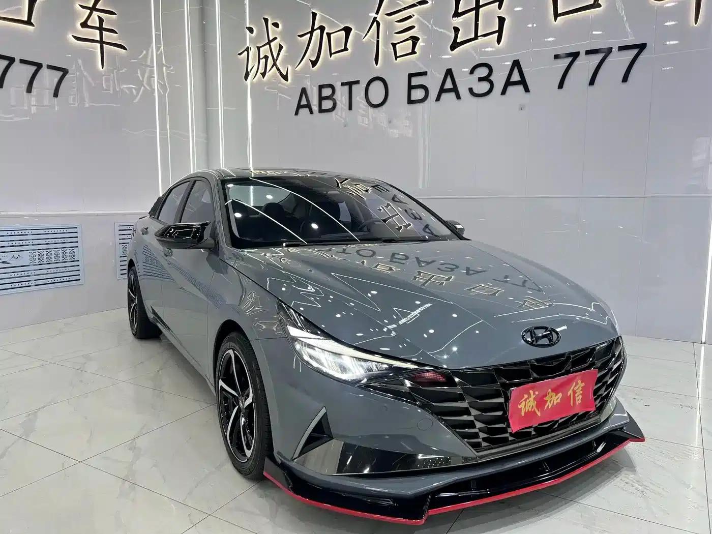 Hyundai Elantra 2022 1.5L CVT GLX Elite Edition — миниатюра 3