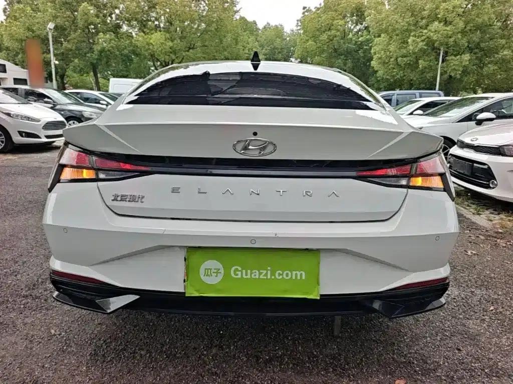Hyundai Elantra 2022 1.5L CVT GLX Elite Edition — миниатюра 6