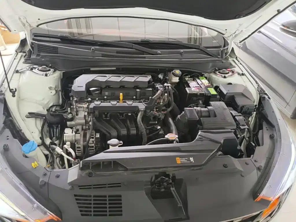 Hyundai Elantra 2021 1.5L CVT GLX Elite Edition — миниатюра 20