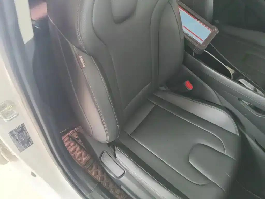 Hyundai Elantra 2021 1.5L CVT GLX Elite Edition — миниатюра 25