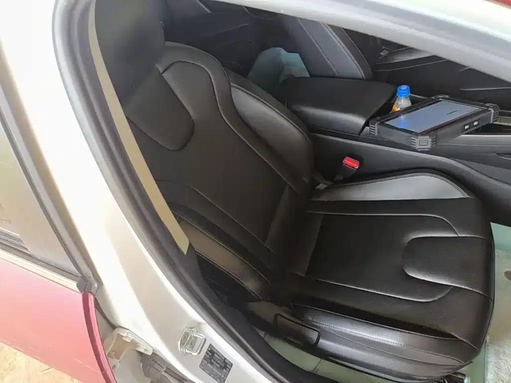 Hyundai Elantra 2021 1.5L CVT TOP Flagship Edition — миниатюра 25