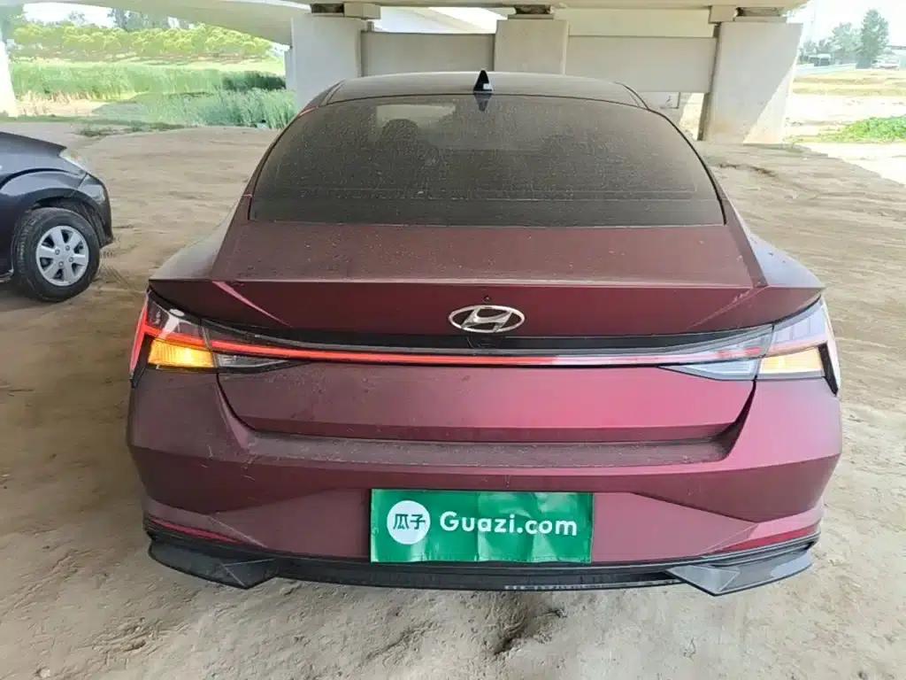 Hyundai Elantra 2021 1.5L CVT TOP Flagship Edition — миниатюра 6