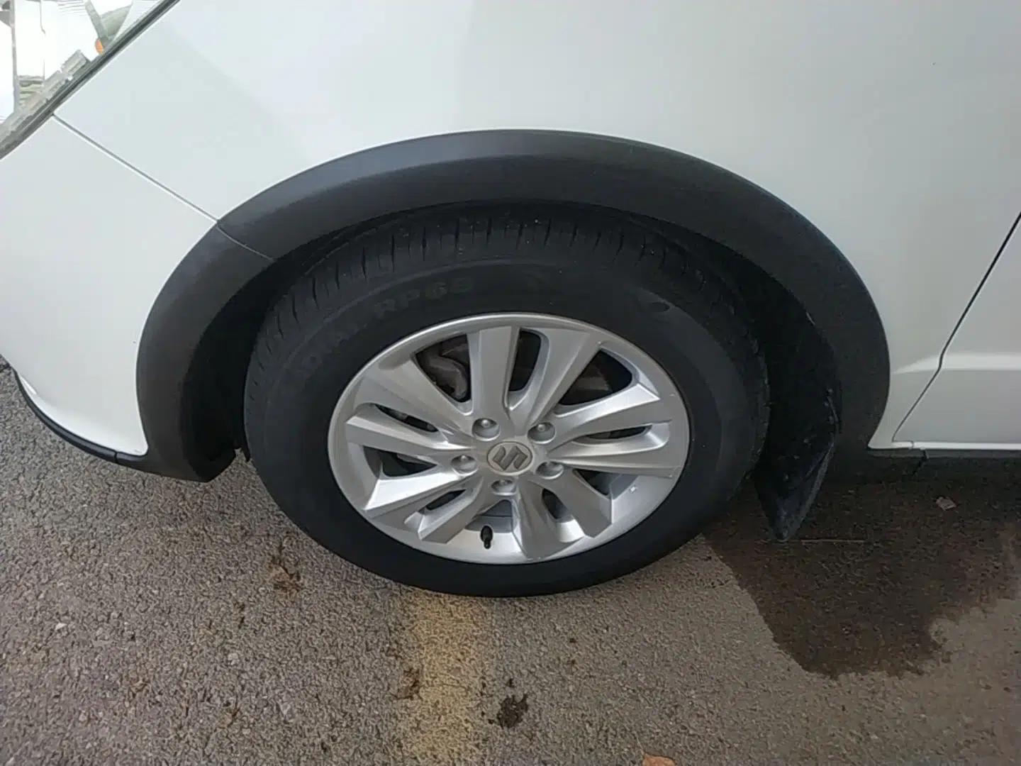 Suzuki SX4 2013 1.6L Automatic CoolRide Model — миниатюра 10