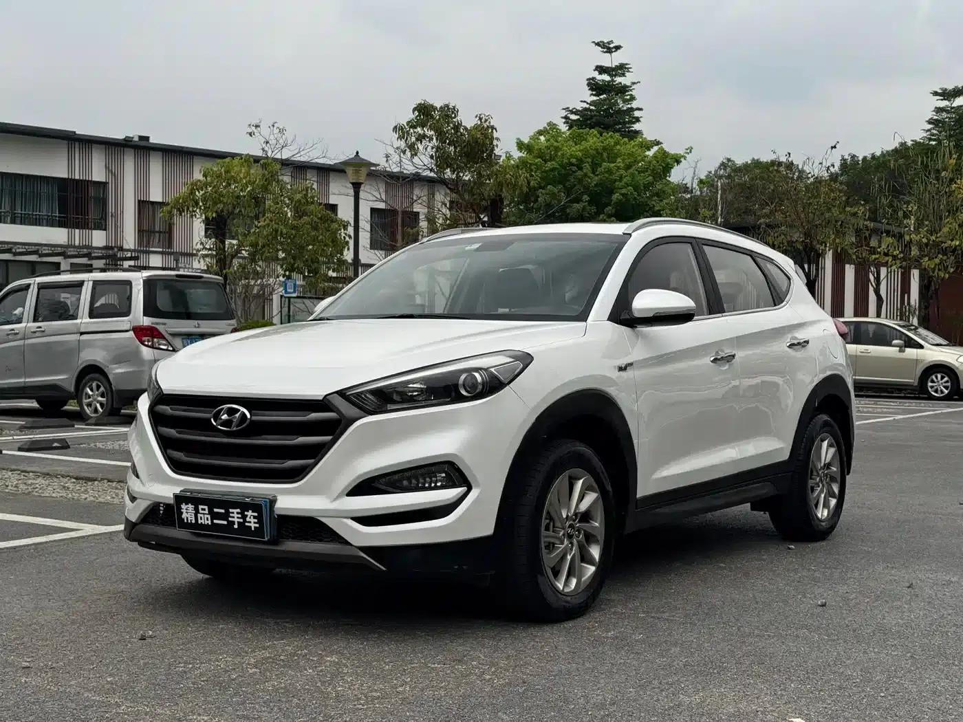 Tucson 2015 1.6T Dual-Clutch Two-Wheel Drive Intelligent Model — миниатюра 1