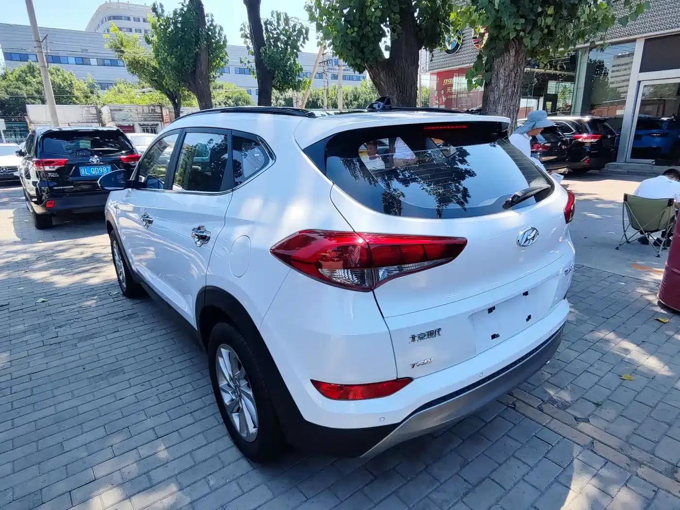 Tucson 2015 1.6T Dual-Clutch Two-Wheel Drive Intelligent Model — миниатюра 13
