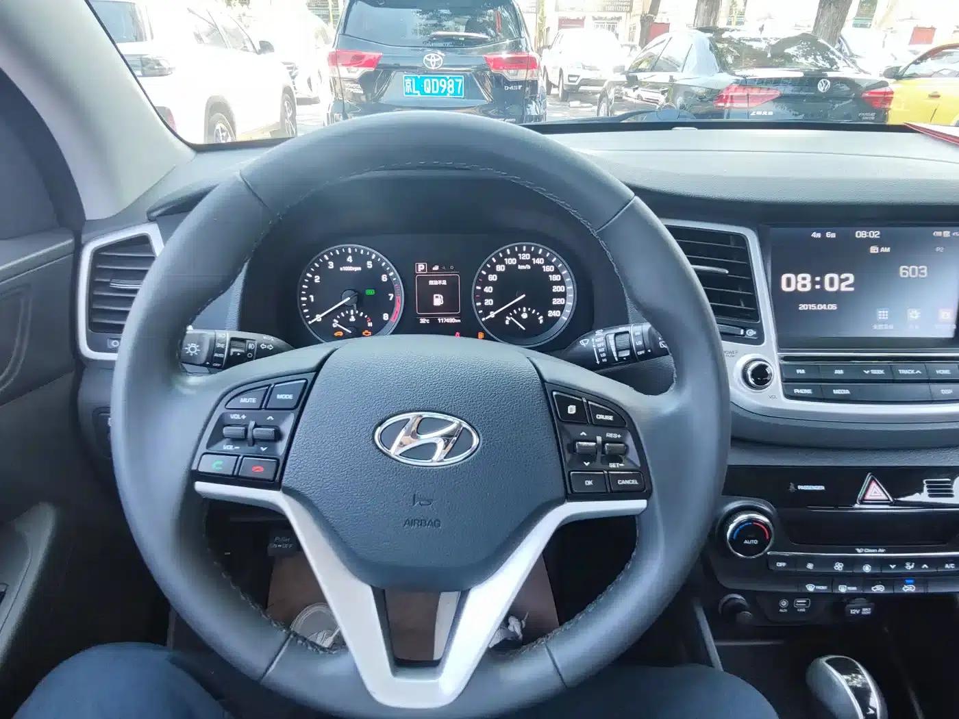 Tucson 2015 1.6T Dual-Clutch Two-Wheel Drive Intelligent Model — миниатюра 10