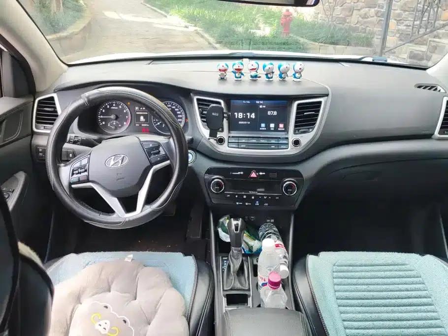 Tucson 2015 1.6T Dual-Clutch Two-Wheel Drive Intelligent Model — миниатюра 12