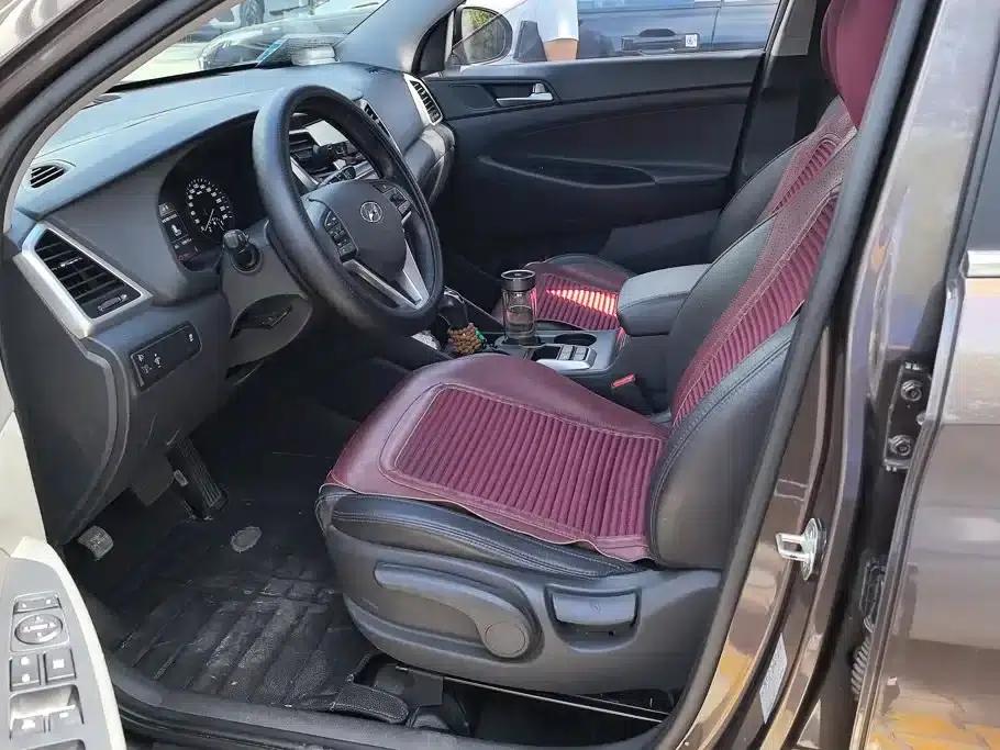 Tucson 2015 1.6T Dual-Clutch Two-Wheel Drive Comfort Model — миниатюра 9
