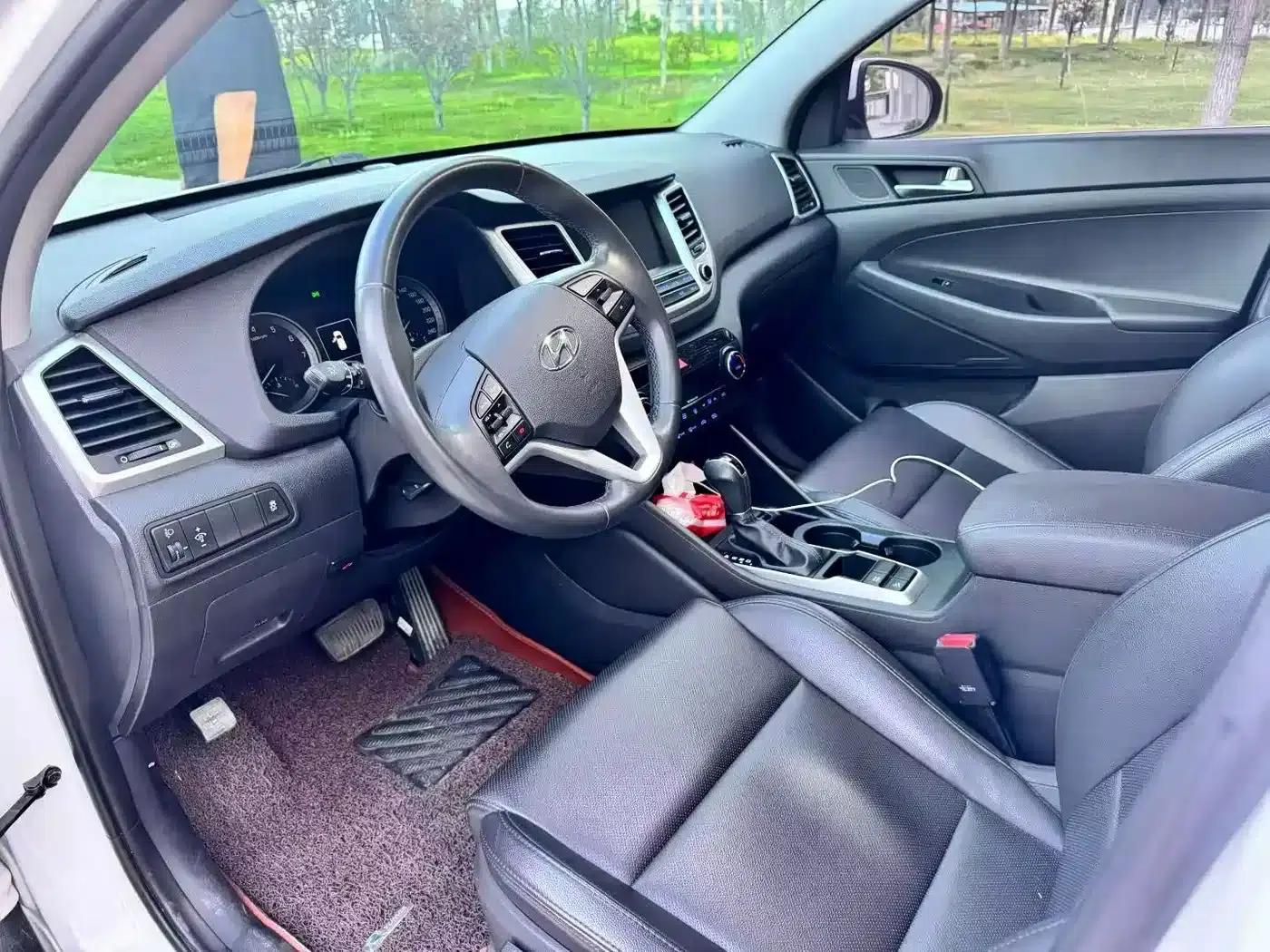 Tucson 2015 1.6T Dual-Clutch Two-Wheel Drive Intelligent Model — миниатюра 4