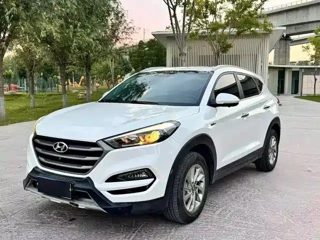 Tucson 2015 1.6T Dual-Clutch Two-Wheel Drive Intelligent Model
